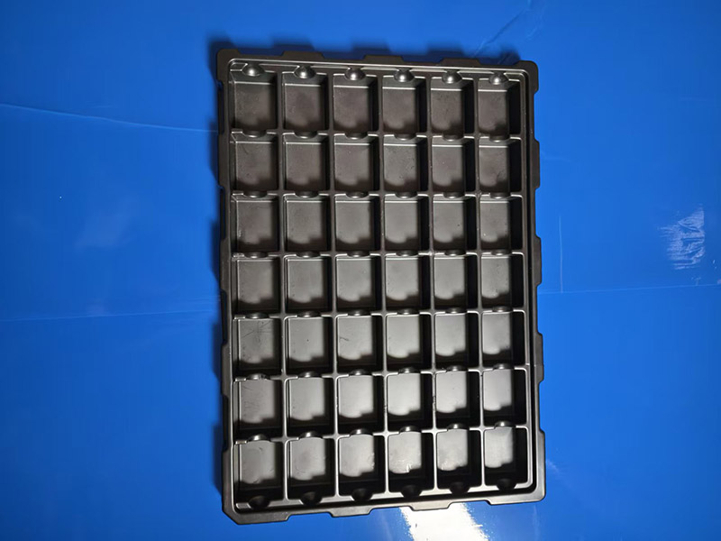 42格电子抗静电吸塑托盘定制